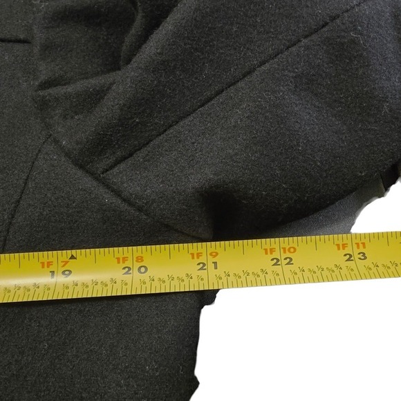 Harve Benard Vintage Black Long A-Line Wool Blend Coat Sz 10 - Picture 13 of 16